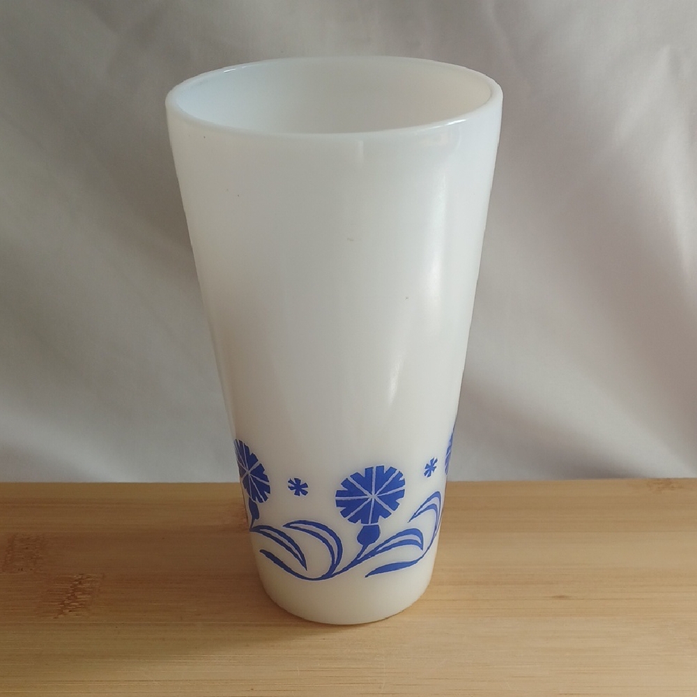 1 Vintage Hazel Atlas Blue Cornflower Milk Glass Tumbler 8 oz.